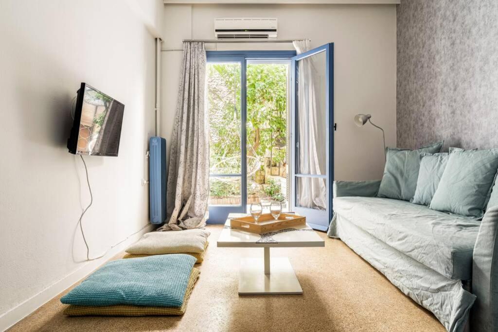 Downtown Apt With Garden In Plaka Διαμέρισμα Αθήνα Εξωτερικό φωτογραφία