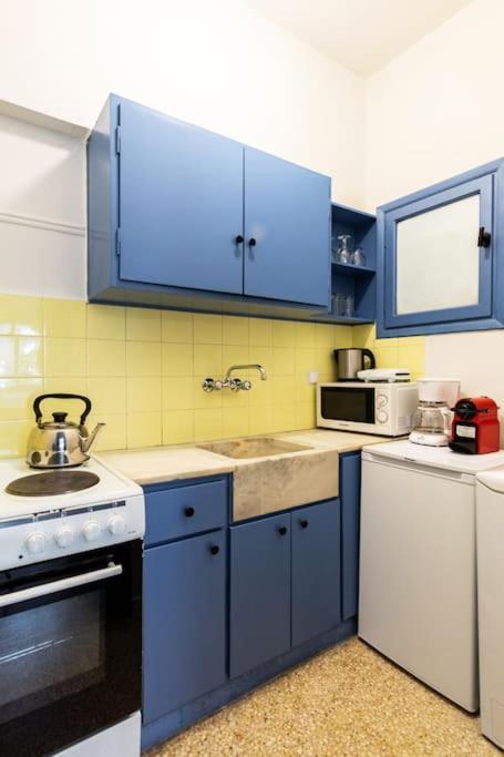Downtown Apt With Garden In Plaka Διαμέρισμα Αθήνα Εξωτερικό φωτογραφία