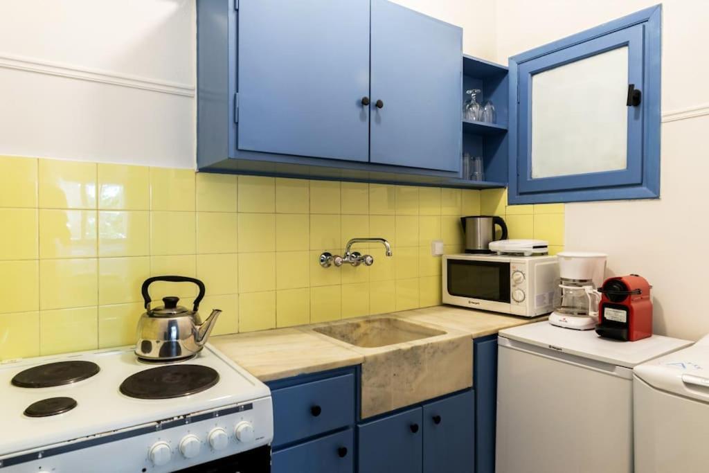 Downtown Apt With Garden In Plaka Διαμέρισμα Αθήνα Εξωτερικό φωτογραφία