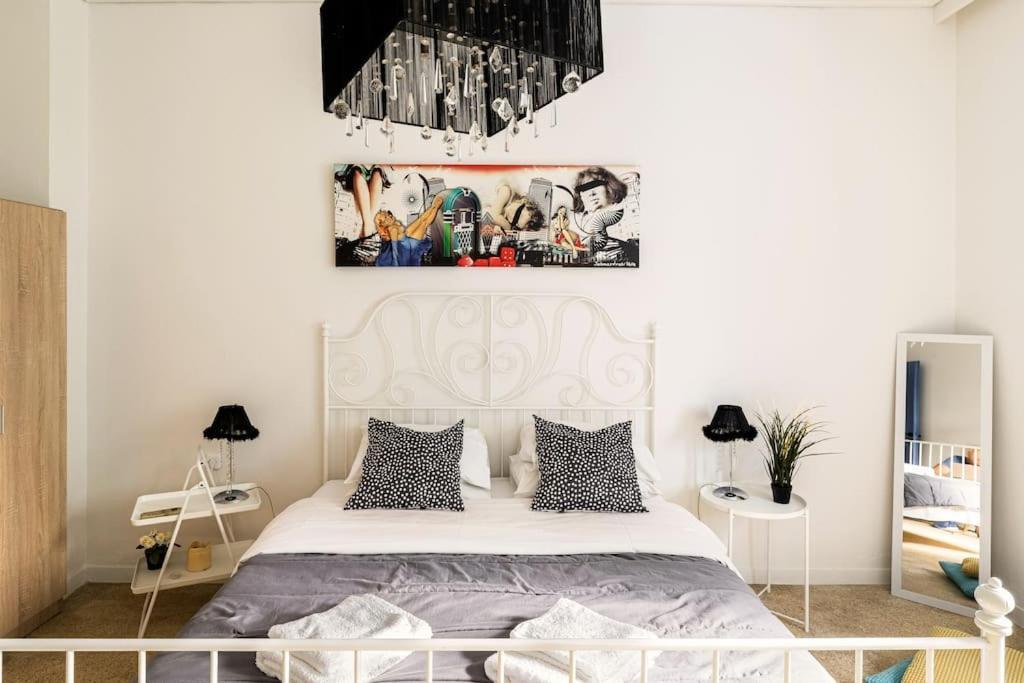 Downtown Apt With Garden In Plaka Διαμέρισμα Αθήνα Εξωτερικό φωτογραφία