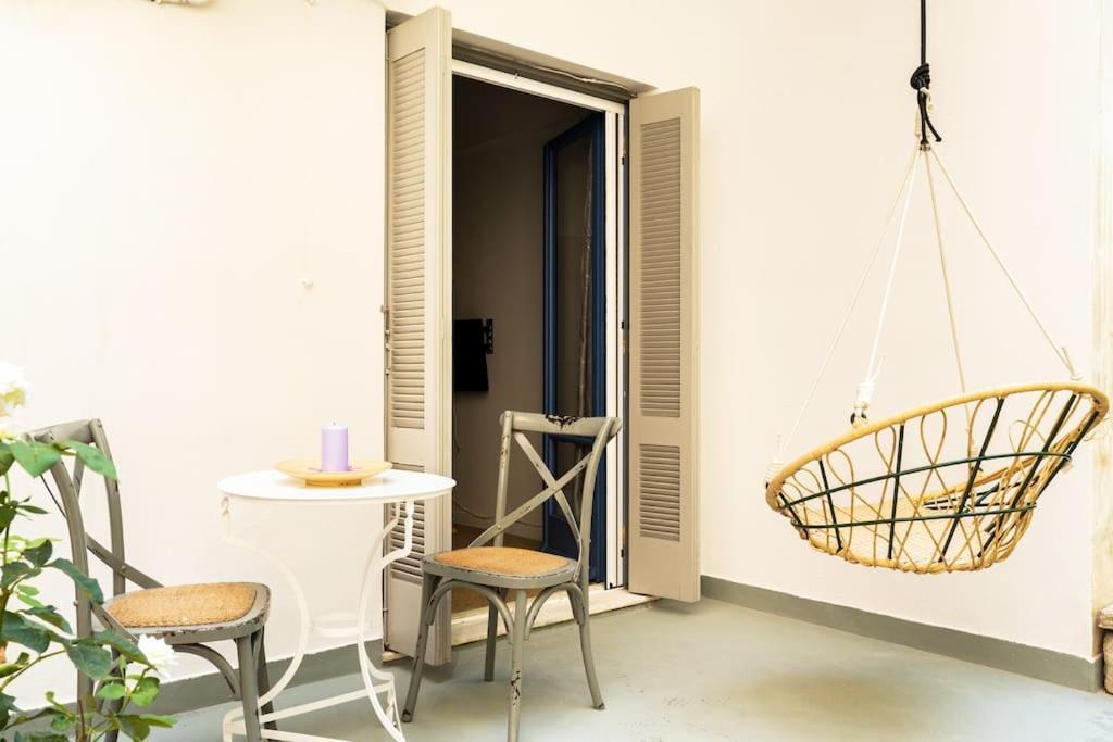 Downtown Apt With Garden In Plaka Διαμέρισμα Αθήνα Εξωτερικό φωτογραφία